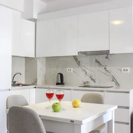 Oceanica Apartment *